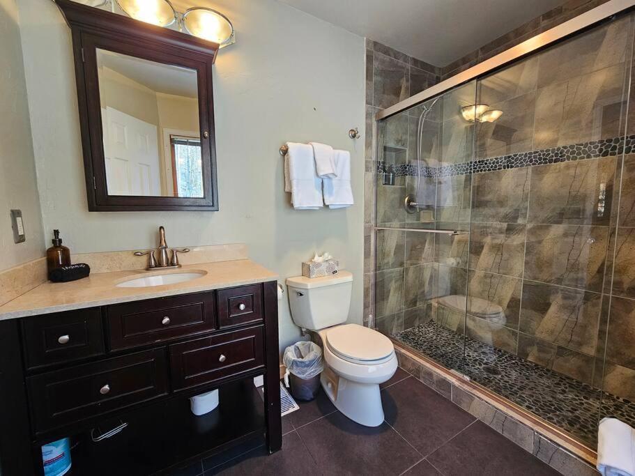 Private And Updated Breck Home With Hot Tub เบรกเคนริดจ์ ภายนอก รูปภาพ